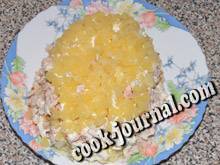 Салат ананас с куриной грудкой - шаг 3